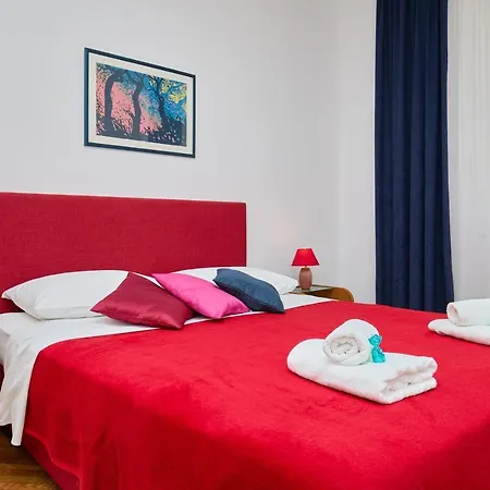 Seaview Ploce Апартаменты *